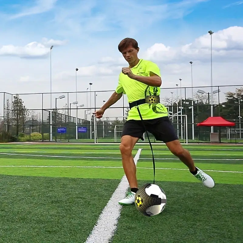 KickTrainer | Unbegrenztes Üben und Spielen - Solo-Fußballtrainer