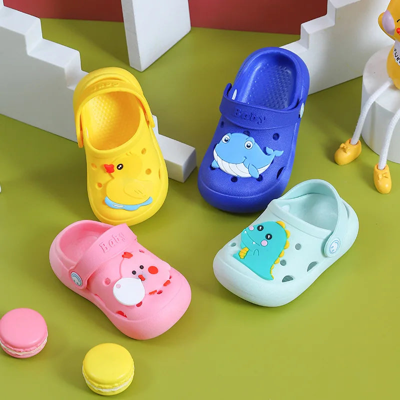 LittleLooks | Frisch und flexibel - Antirutsch-Kinderslipper