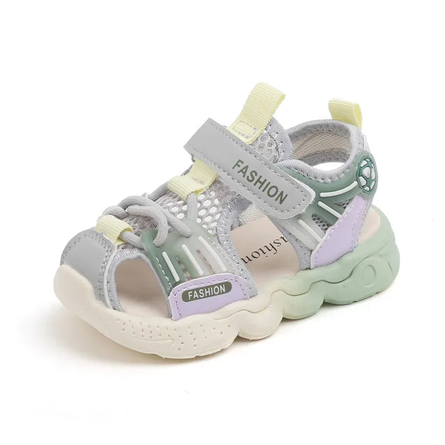 LittleLooks | Frisch bei jedem Schritt - Atmungsaktive Kindersandalen
