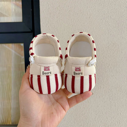 LilttleLooks | Komfort und Grip - Frühlings Baby Hausschuhe
