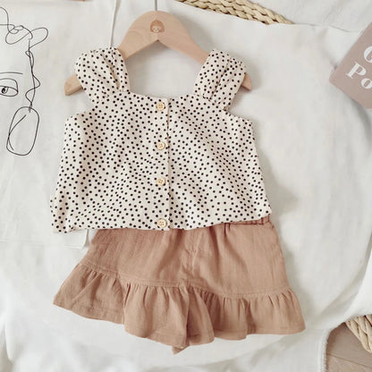 LittleLooks | Verspielt und bequem – Mädchen Sommeroutfit