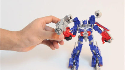 Roboter und Rennwagen | Robuste Verwandlungen mit futuristischem Design
